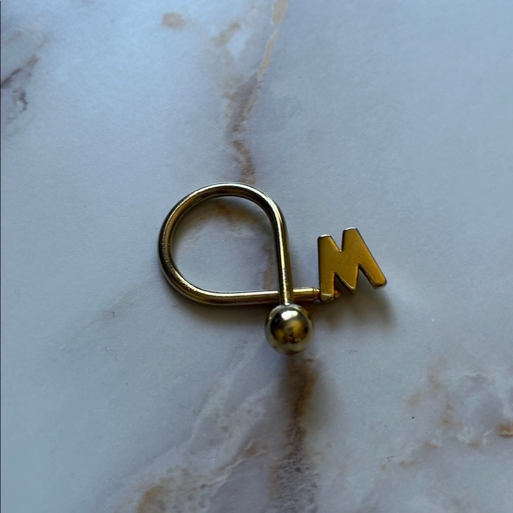 M Keyring